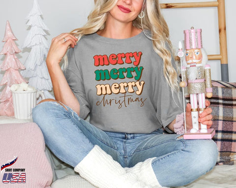 Comfort Colors® Merry Christmas Shirt, Retro Holiday Tee, Cute Xmas Shirt Women, Funny Pink Christmas Top, Gift for Mom